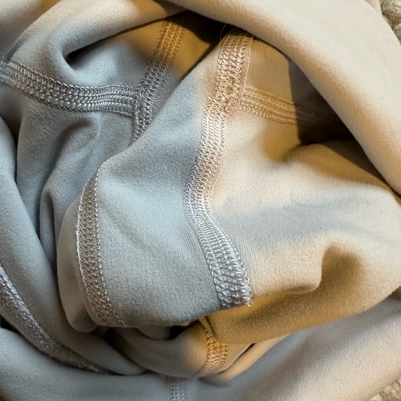 Lululemon Align Pant 28” - Picture 7 of 8